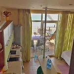 совиньон. коттедж. первая линия. Casa vacanze *