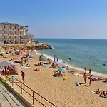 совиньон. коттедж. первая линия. Casa vacanze