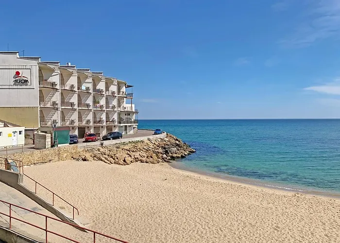 совиньон. коттедж. первая линия. Holiday home Odesa