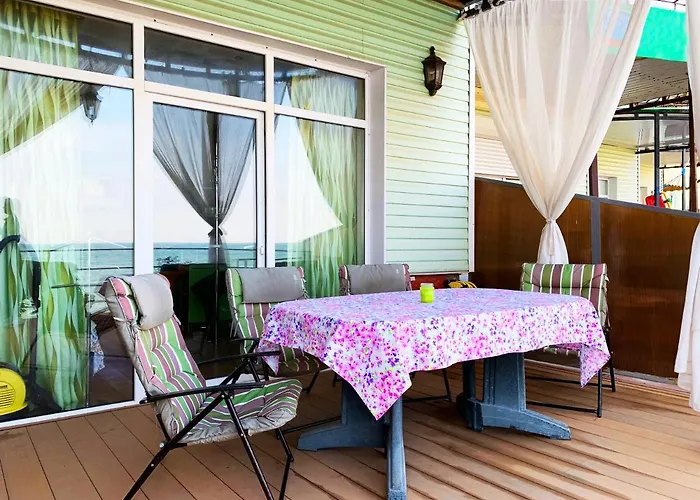 совиньон. коттедж. первая линия.