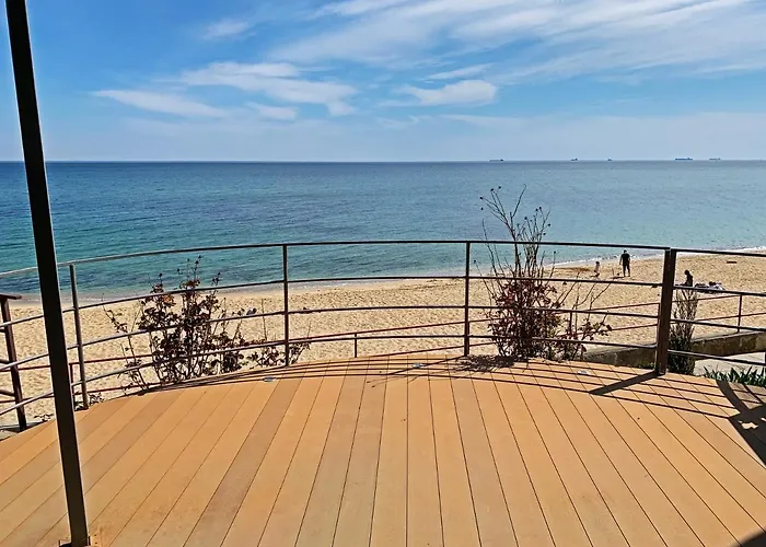 совиньон. коттедж. первая линия. * אודסה